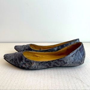 Nine West Norvin Snakeskin Flats